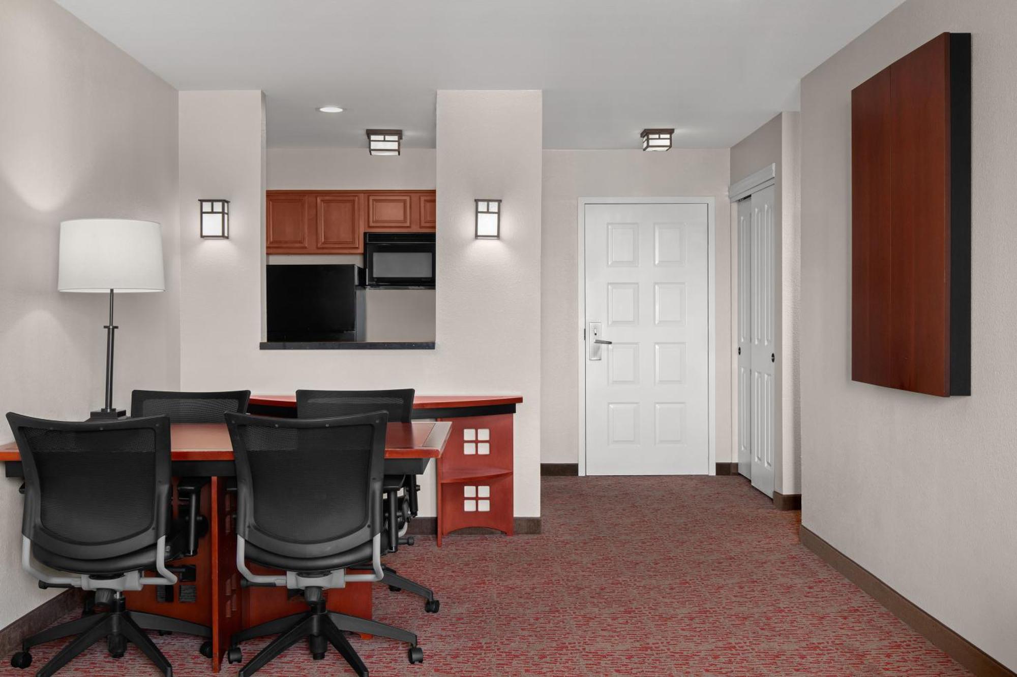 Larkspur Landing Extended Stay Suites Кембъл Екстериор снимка