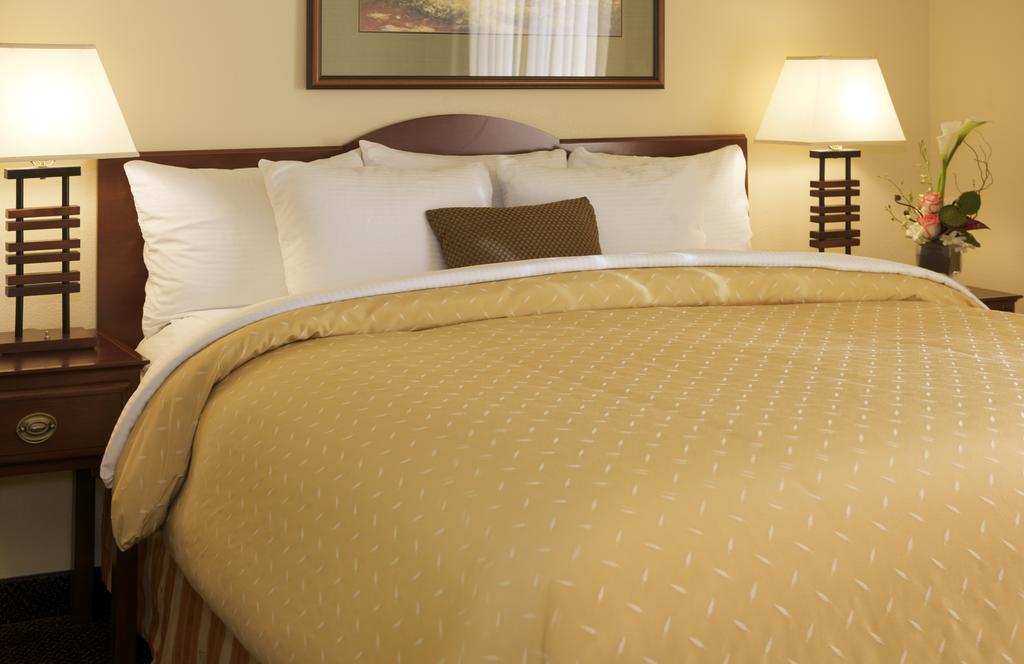 Larkspur Landing Extended Stay Suites Кембъл Екстериор снимка